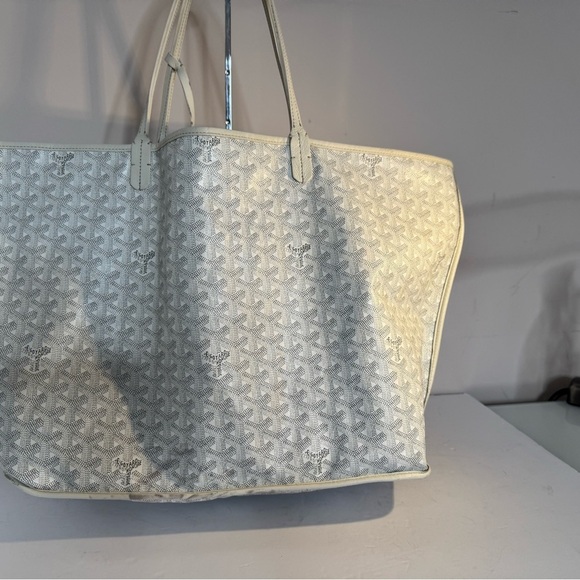 Goyard Anjou Reversible Tote Coated Canvas GM White Certified Authentic - Picture 12 of 15